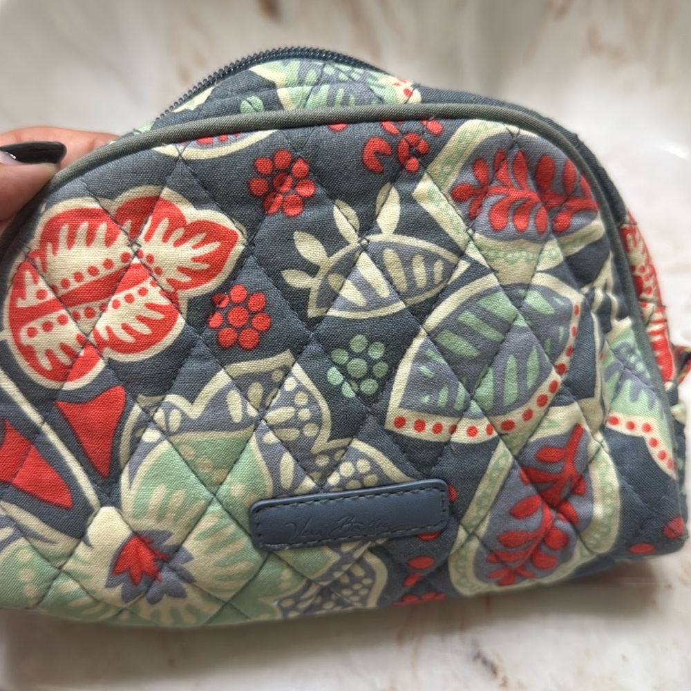 Vera Bradley pouch